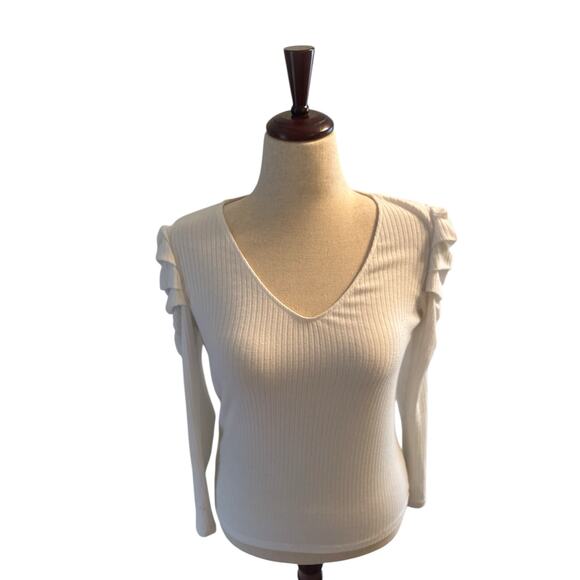MNG cream puffed ruched shoulder v-neck stretch long sleeve top sz M - Picture 5 of 5